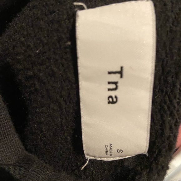 TNA Cropped Hoodie - Picture 4 of 4